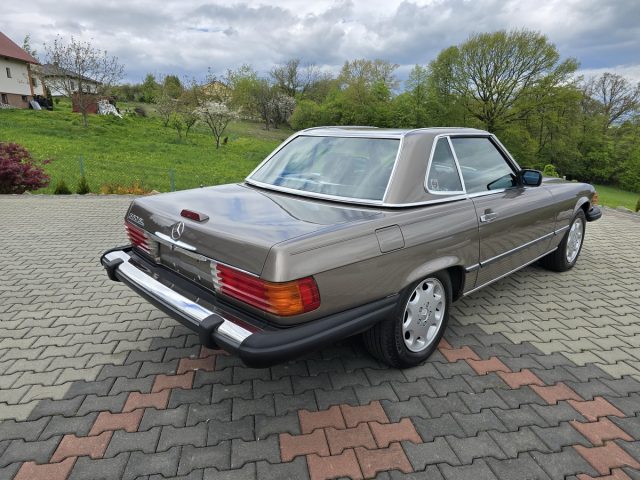 1988 Mercedes 560SL R107 — zdjęcie 4